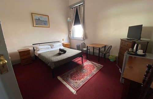 Horsham Hotel | Royal Hotel