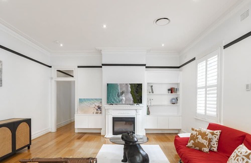 Rose Bay House | Kozyguru | Rose Bay | Charming House Near Beach