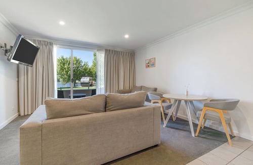 Nagambie Hotel | Nagambie Waterfront Motel