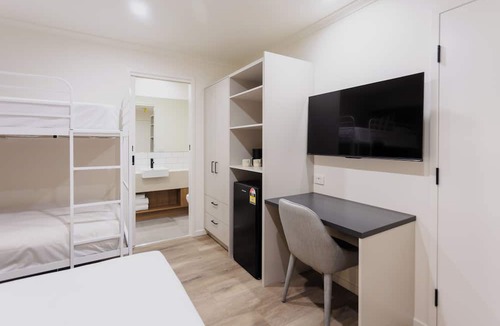 Oxenford Hotel | Coomera Lodge Hotel
