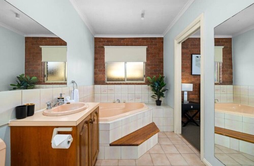 Shepparton South House | Beautiful Bala - Shepparton