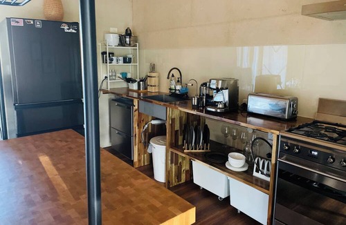 Nornalup House | Nornalup Rammed Earth Home, one bedroom