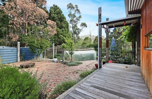 Merrijig House | River Song - Merrijig - Sleeps 4