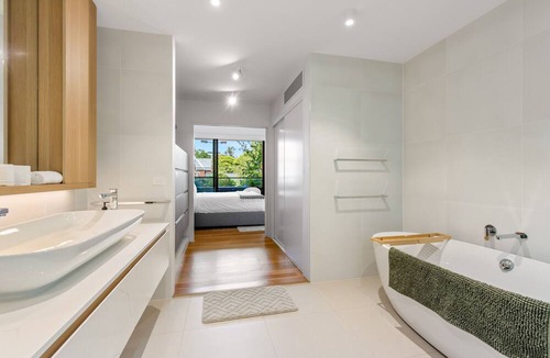 Parkville House | Fantastic 3-Bed Home by Melbourne Uni & Zoo