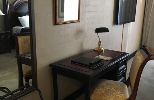 Albury Hotel | Albury Manor House