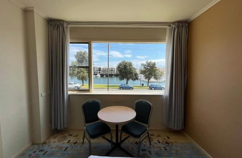 Glenelg North Hotel | Haven Marina Motel