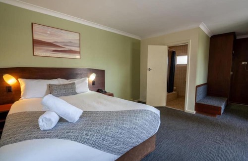 Kalgoorlie Hotel | Hospitality Kalgoorlie, SureStay Collection by Best Western