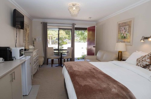 Beechworth Hotel | Beechworth on Bridge
