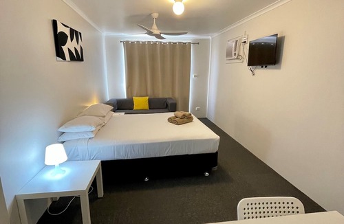 Mahomets Flats Hotel | Geraldton's Ocean West