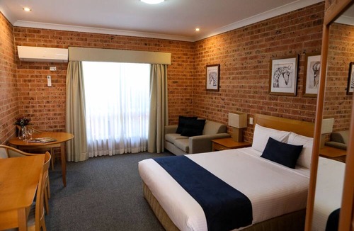 Dubbo Hotel | Akuna Motor Inn and Apartments