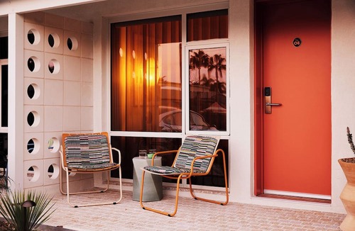 Mollymook Hotel | Dolphins Motel
