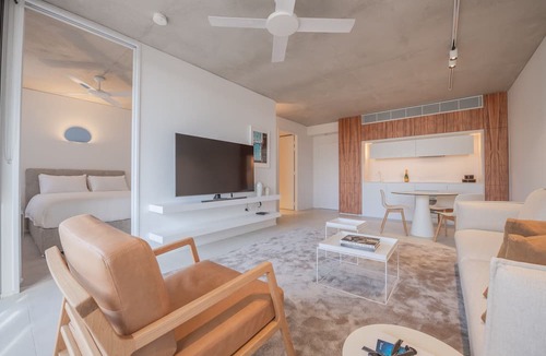 Bondi Beach Hotel | Hotel Ravesis