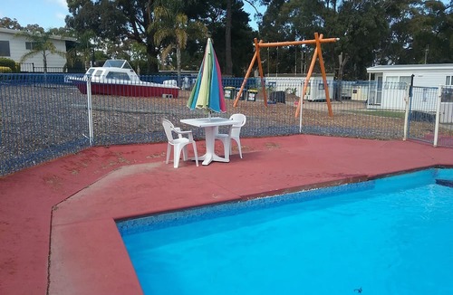 Kalimna RV Rental | Lakes Caravilla Caravan Park