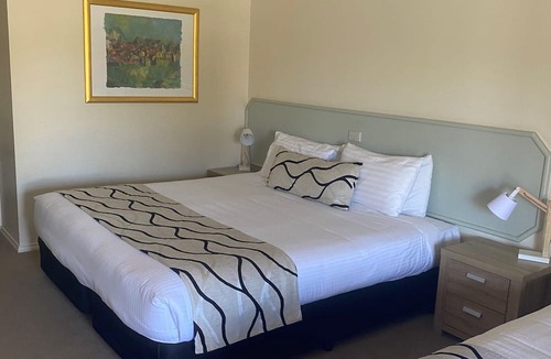 Deniliquin Hotel | Deniliquin Country Club Motor Inn
