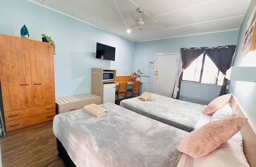 Richmond Hill Hotel | Charters Towers Motel