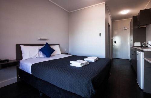 Onslow Hotel | Beadon Bay Hotel