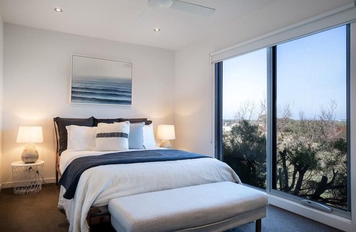 Fingal House | Skyfall @Fingal - Perfect Spot for a Golfing Holiday with Your Pet