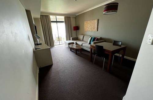 Darwin City Centre Apartment | Darwin Esplanade Central