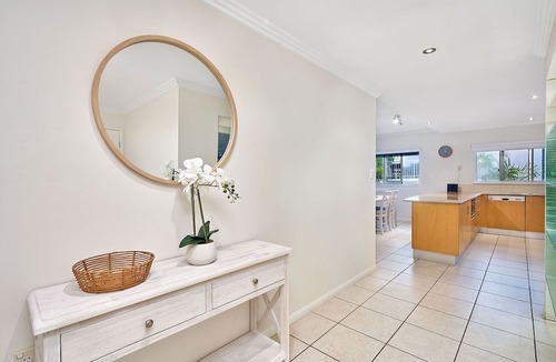 Clifton Beach Apartment | Beachfront On Arlington