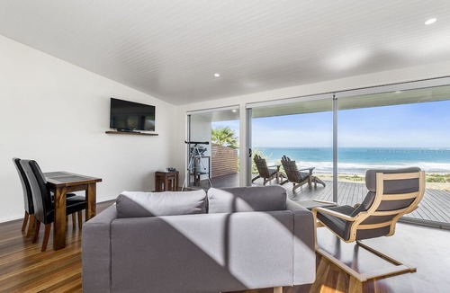 Apollo Bay Apartment | Seafarers Getaway