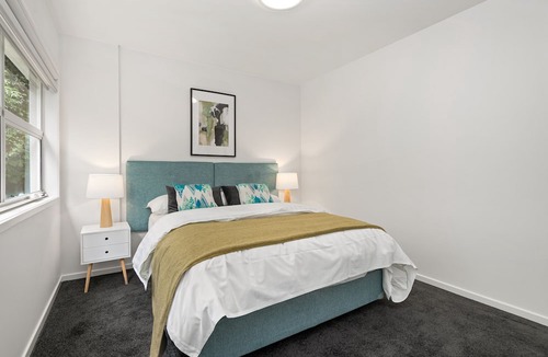 Burwood Apartment | Modern and Spacious Two Bedroom Apartment