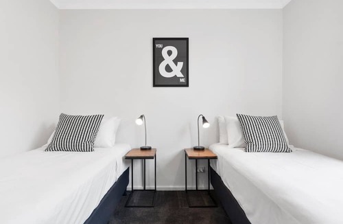 South Yarra Apartment | Hakuna - Modern 2 bedroom apartment