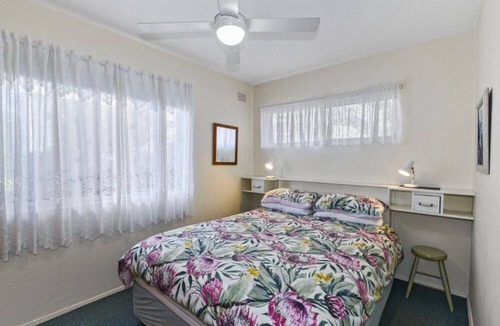 Avoca Beach Apartment | Avoca Beachfront - South Strand 4