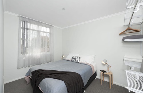 Milton Apartment | 125 Milton