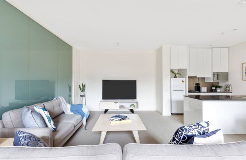 Melbourne Central Business District Apartment | Nook Melbourne - Collins Street