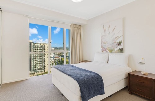 Coolangatta Apartment | Reflections On The Sea Unit 1501a On Coolangatta Beach, Ocean and Coastline views with Wi-Fi Inc.