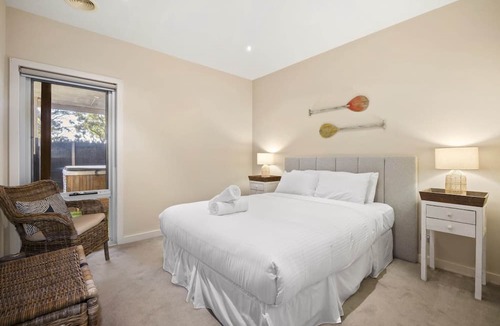 Dromana Apartment | Spacious 3-Bed Townhouse Near Dromana Beach
