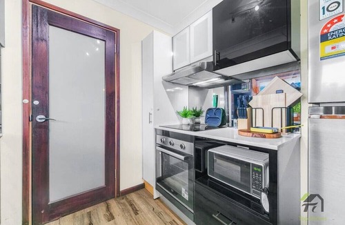 Cranebrook House | Cranebrook Leisurely Home