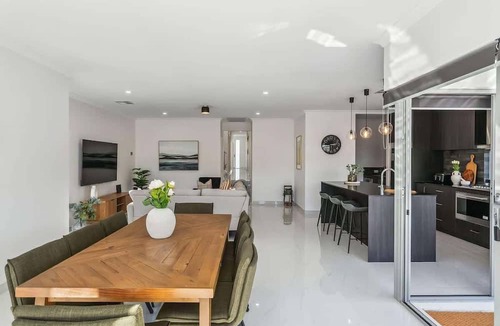 Wembley Downs House | Kids Play Room | 75 Inch TV | WFH Space