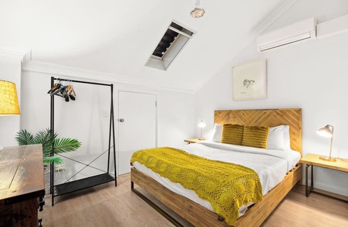 Erskineville Apartment | Hip Inner City Living in Vibrant Erskineville