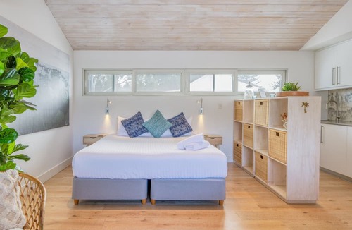 Cottesloe Apartment | Sunkissed Studio in Cottesloe!