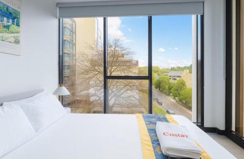 Reid Apartment | 3BRs Apt with Mountain Views | Heart of Canberra