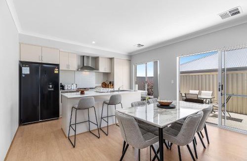 Alkimos House | Alkimos Coastal Escape