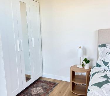South Bunbury House | La Porta Rosa