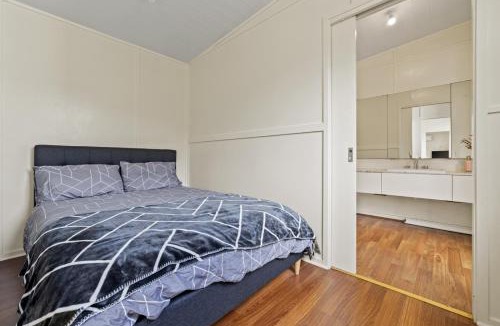 Gilderoy House | Tiny house at Gilderoy Valley Views