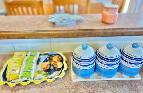 Bibra Lake House | Pet friendly home near Adventure World Fiona Murdoch