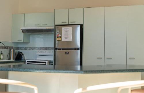 Shoal Bay Apartment | Shoal Bay Avenue Unit 3 7