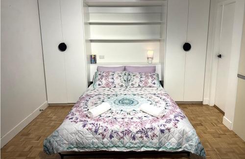 Middle Park Apartment | Bliss by the Beach