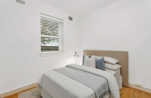Neutral Bay Apartment | Neutral Bay Village Living - Modern Comfort - BB009