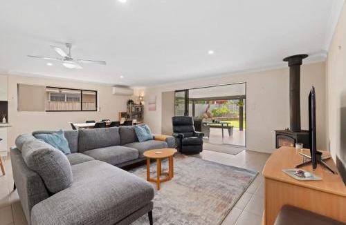 Tomakin House | Tides at Tomakin Managed by Batemans Bay Accom