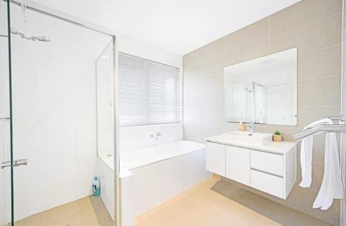Cobbitty House | Sydney Cobbitty 4bed house,close Oran Park
