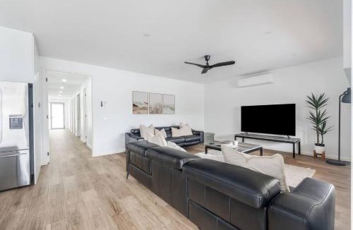 Rosebud House | Seventh and Shore - Spacious Poolside Group Getaway