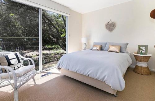 St. Andrews Beach House | Nalu Retreat Spacious Coastal Beach House