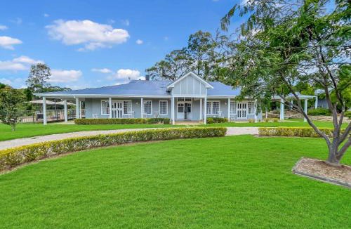 Lovedale House | Nine Hunters Estate