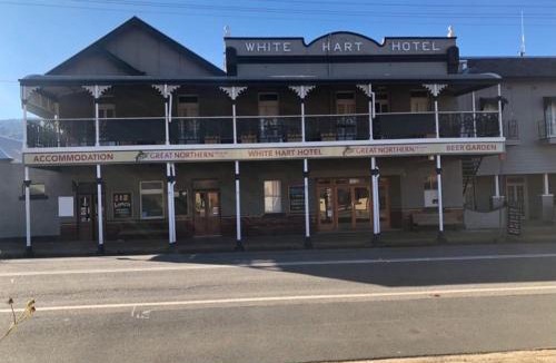 Murrurundi Hotel | white hart hotel murrurundi