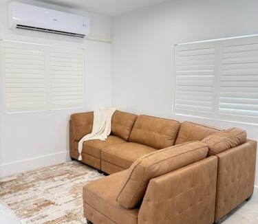 Lightning Ridge House | The Ridge Retreat